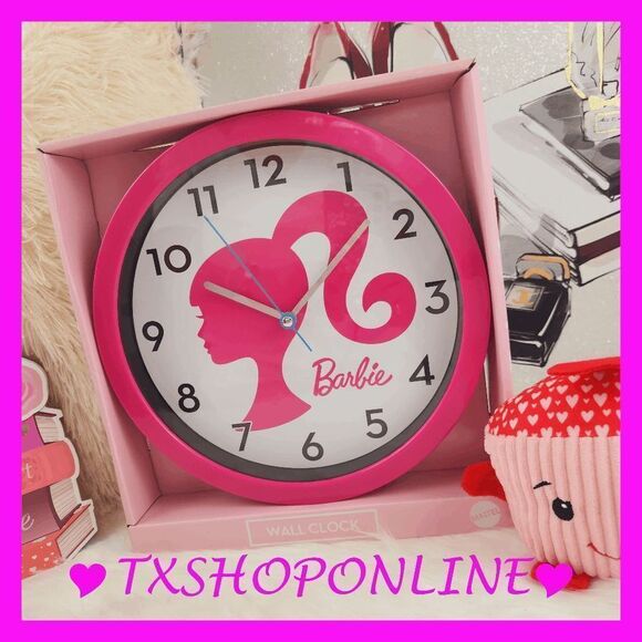 💗🎀{Barbie} Pink Wall Clock 🎀💗 - Picture 1 of 4